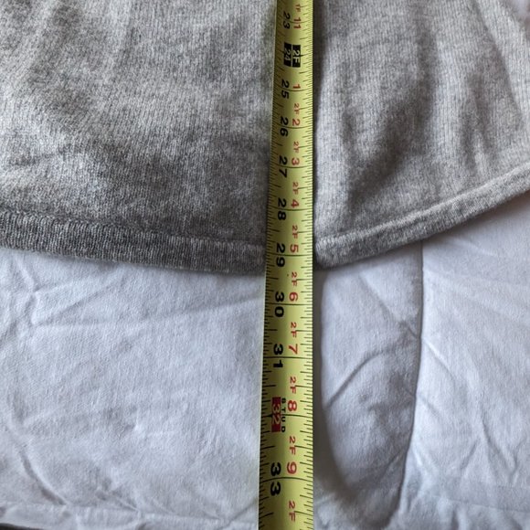 NWT Cashmere Cold Shoulder Sweater - XL Grey - Picture 8 of 11